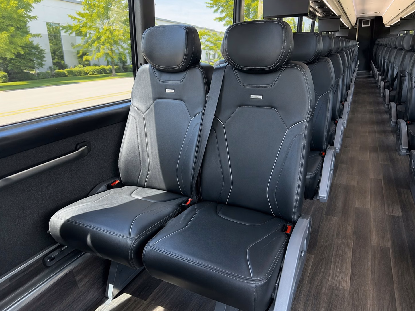 lexington long distance charter bus rentals